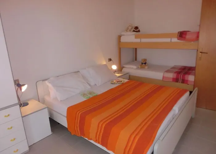 Great Flat With Balcony - Beahost Apartman *