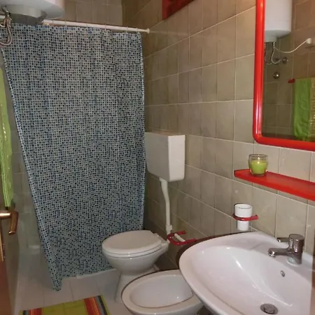 Great Flat With Balcony - Beahost Apartman